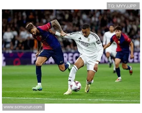 上一代足球双骄球星荣誉对比与成就分析 上一代足球双骄球星荣誉对比与成就分析